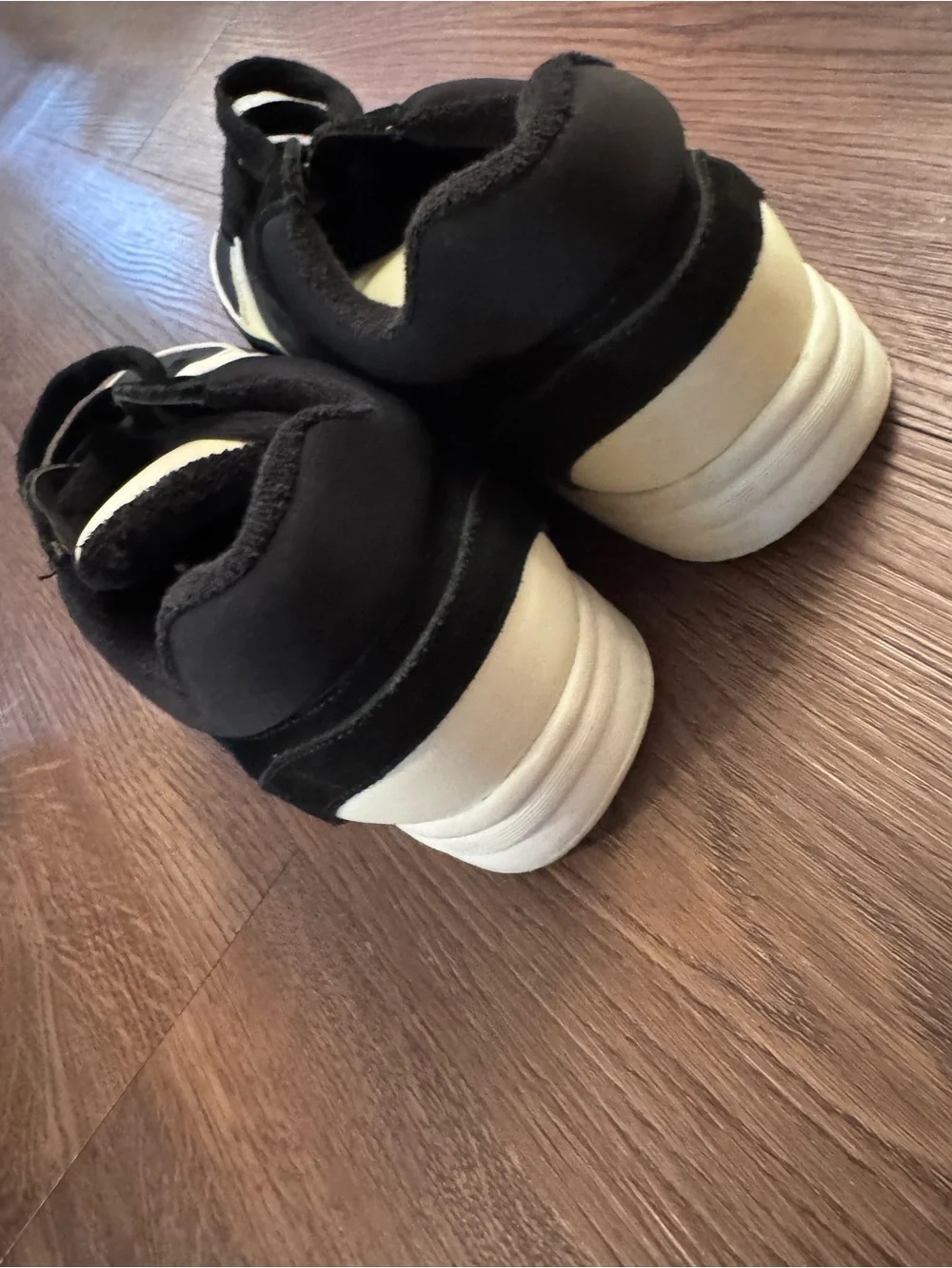 CHANEL Black and White Low-Top CC Logo Sneakers
